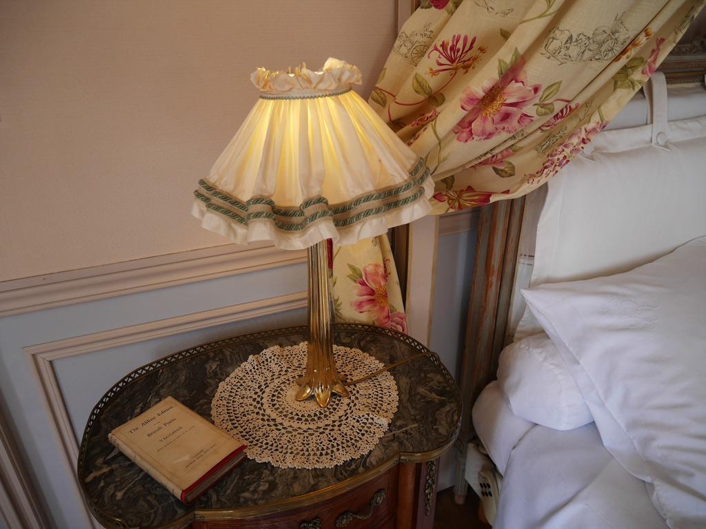 Chateau De La Haye Bed and Breakfast Contigné Buitenkant foto