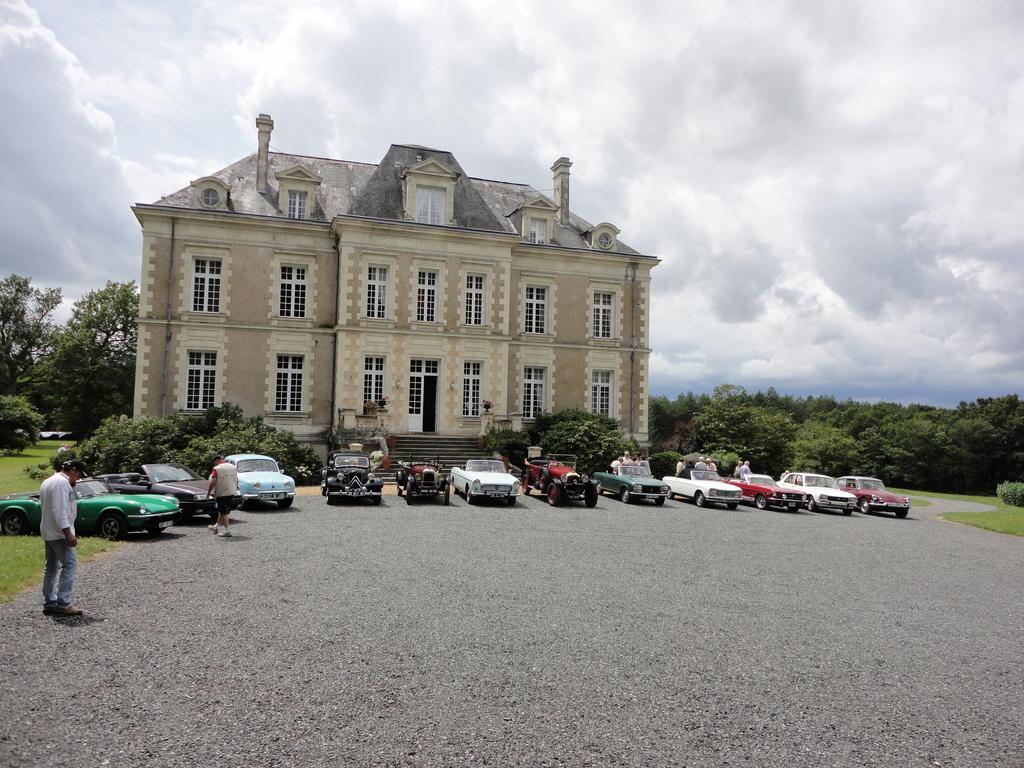 Chateau De La Haye Bed and Breakfast Contigné Buitenkant foto